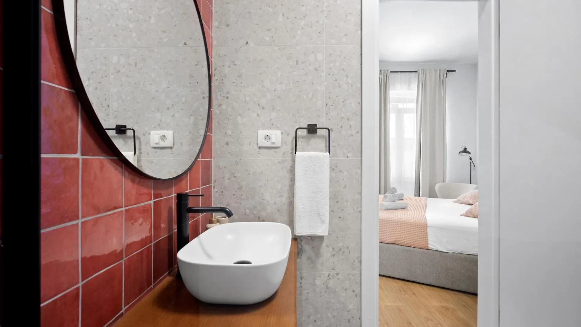 Modern Rooms Maja&Inka Split